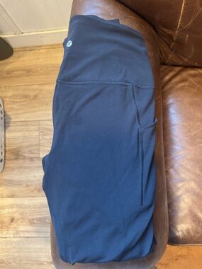 Lululemon Black High-Rise Yoga Leggings